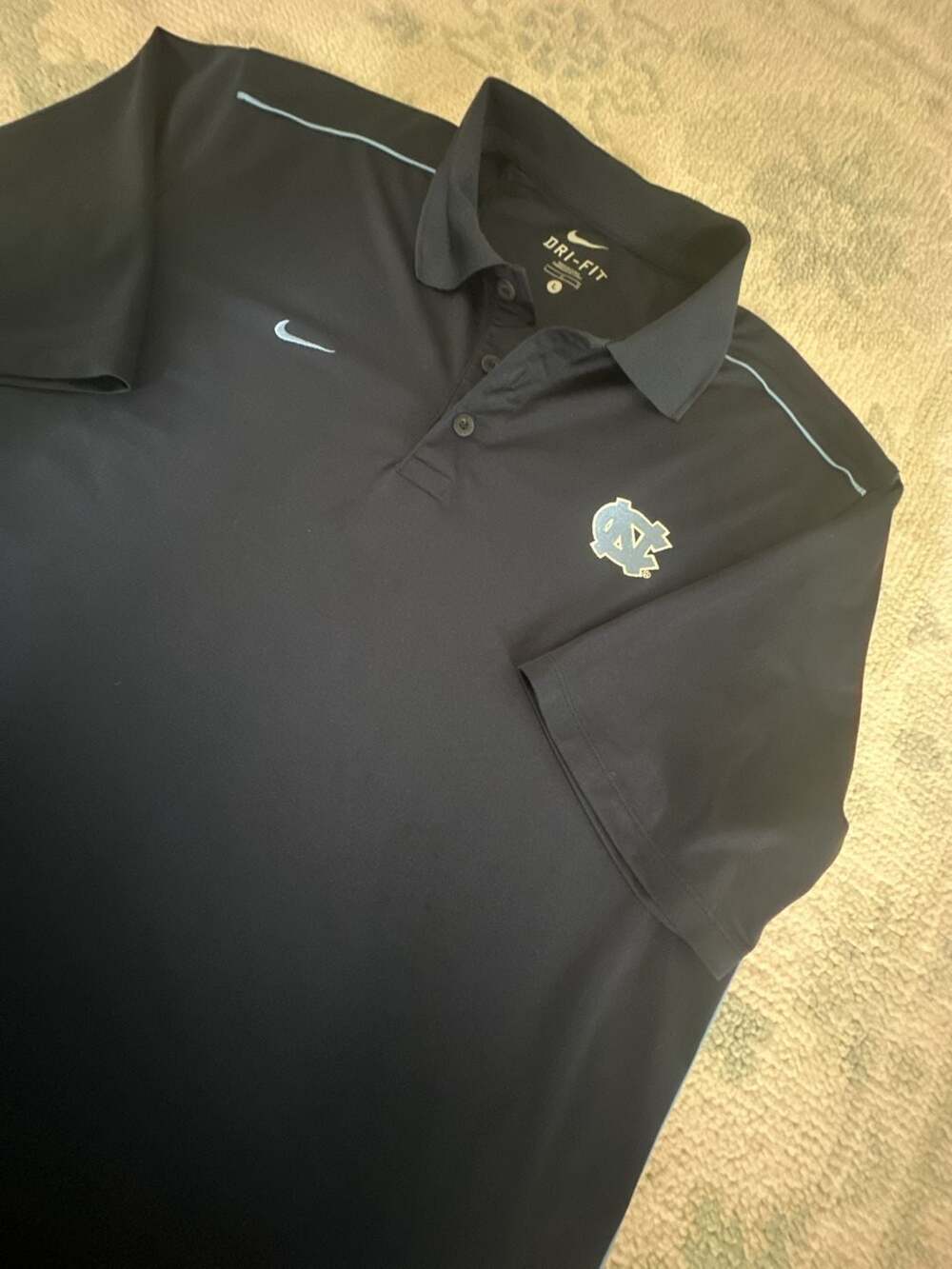L - Nike UNC North Carolina Tar Heels Men's Dri-FIT Performance Polo Shirt